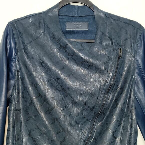 Blank NYC Sharona Snake Print Jacket Size Small - Picture 2 of 14